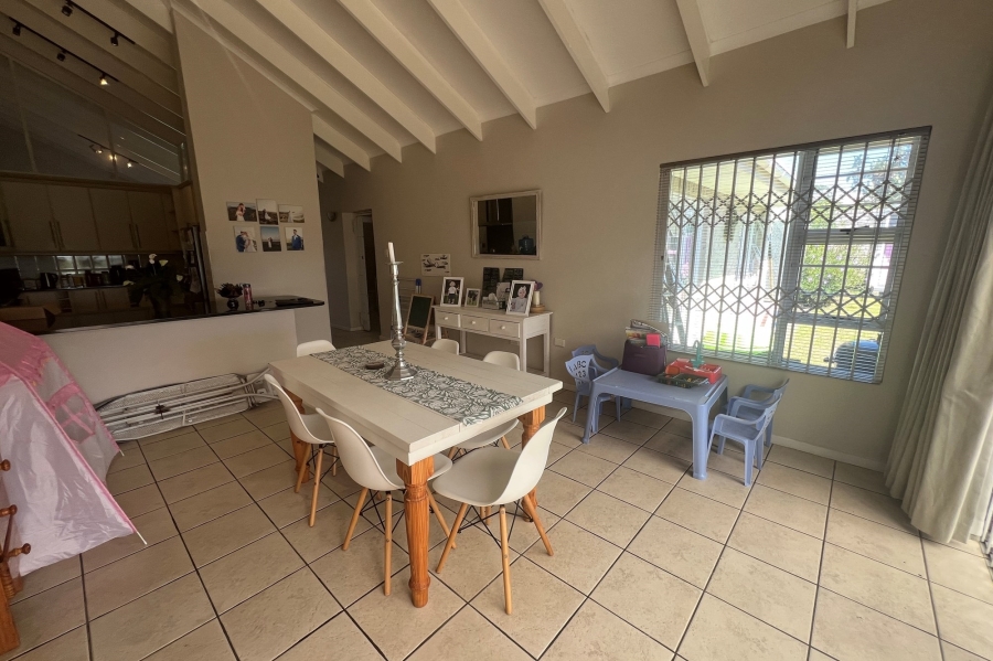 3 Bedroom Property for Sale in Beacon Bay Eastern Cape